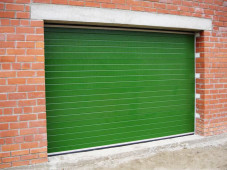 Секционные ворота Зеленые DoorHan RSD01